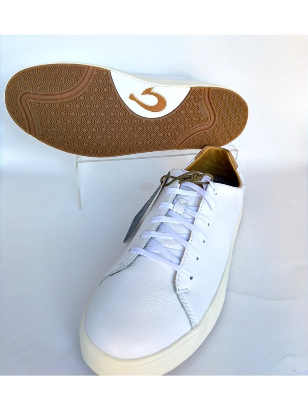 Olukai Lae‘ahi Lī ‘Ili Mens Waterproof Leather Sneakers Size US10